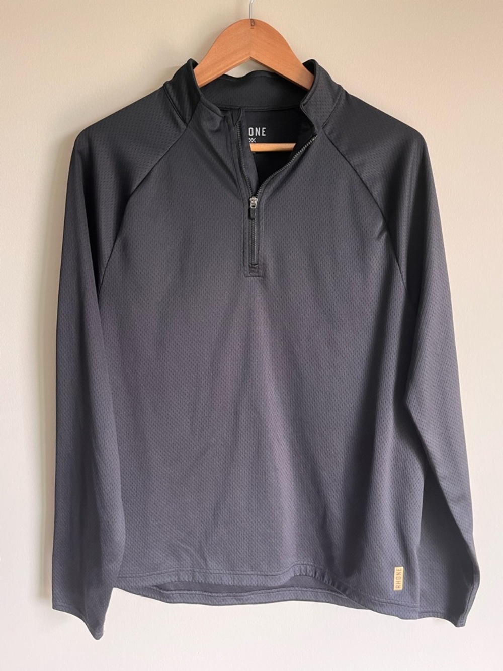 Rhรดne Men's Long Sleeve 1/4 Zip Performance Pullover Jacket Top Size Medium (M)